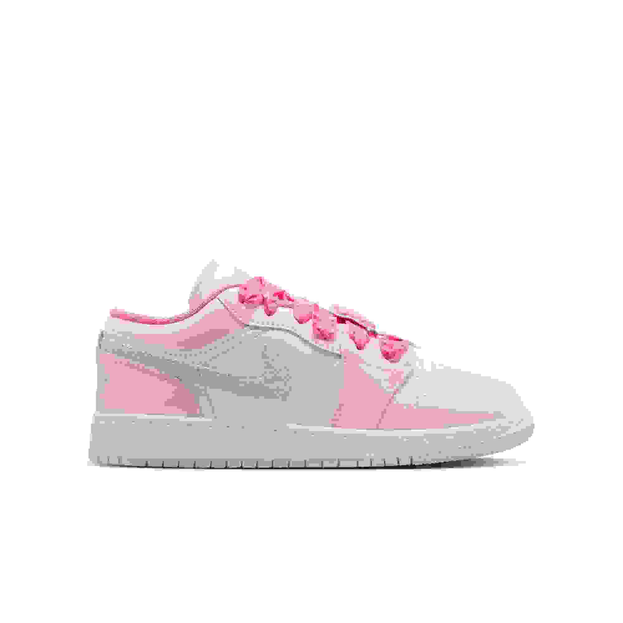 Jordan 1 Low SE Grade School Girls' "Pink Bloom" Shoe